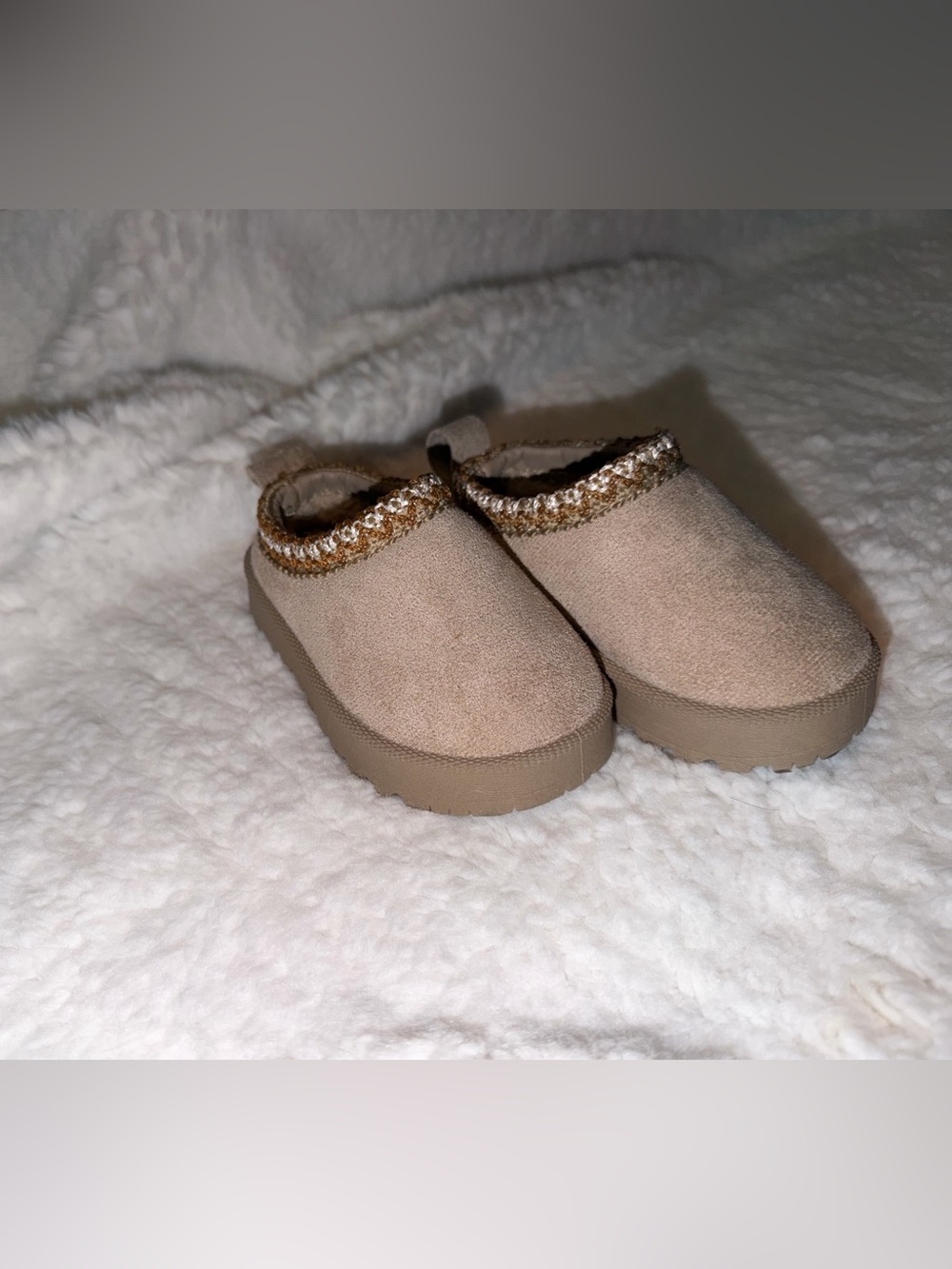 American Exchange Kids Slip-On Boots in Beige with Knit Trim